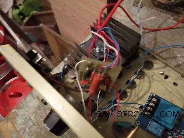 Зарядное устройство для автомобильного аккумулятора своими руками: схема, фото Зарядное устройство для автомобильного аккумулятора своими руками: схема, фото