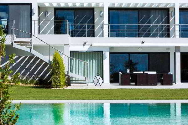 Трехэтажный частный дом от студии Staffan Tollgard Design Group Трехэтажный частный дом от студии Staffan Tollgard Design Group