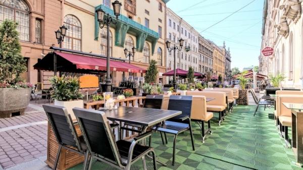 
	    В Петербурге закрылось огромное количество кафе и ресторанов - комментарий эксперта	