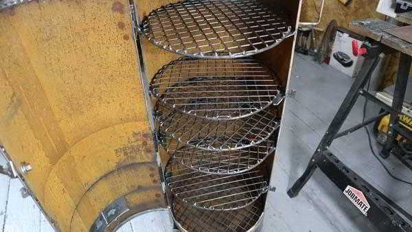 Коптильня из газового баллона