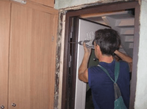 Установка входной металлической двери своими руками Установка входной металлической двери своими руками