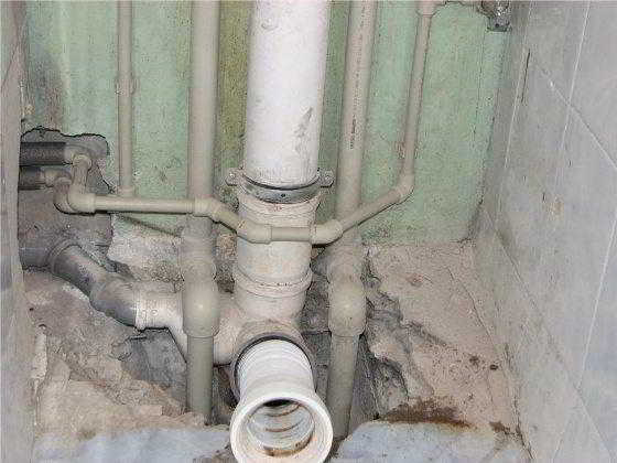 Прокладка канализации: как это делается