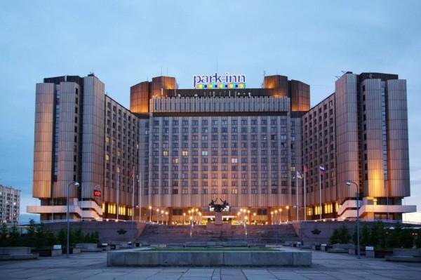 
	    Рядом с отелем Park Inn нашли снаряд времен ВОВ	