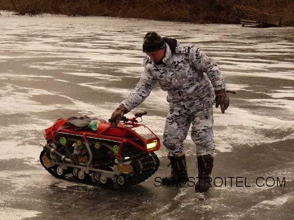 Гусеничный мотовездеход