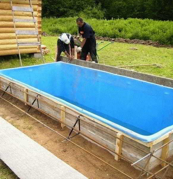 
			Как сделать бассейн на даче своими руками		