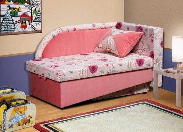 	Детский выкатной диван – удобная и практичная мебель в комнате ребенка				