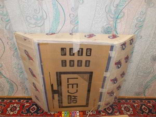 	Как сделать камин из коробок своими руками?				