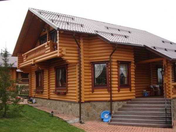 	Красивые деревянные дома: роскошные экстерьеры на фото				