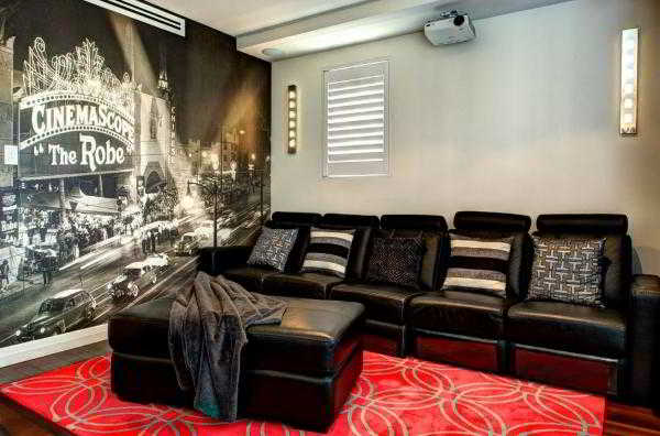 Красно-бело-черный интерьер — дизайн комнаты для неординарных личностей Красно-бело-черный интерьер — дизайн комнаты для неординарных личностей