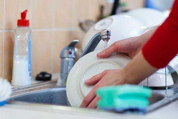 На что больше всего человек тратит воды