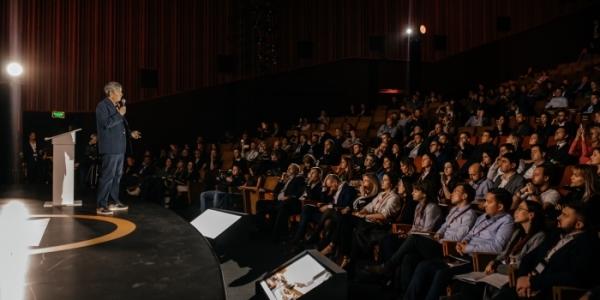 Павел Тё на форуме АТЛАНТЫ СИТИ: &laquo;Мы должны сегодня создавать то, что понадобится вам через несколько лет&raquo;