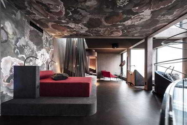 Спа-комплекс с «театральным» дизайном в Альпах, Австрия