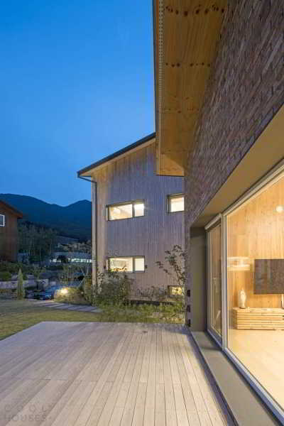 Семейный дом с использованием технологии CLT, Южная Корея