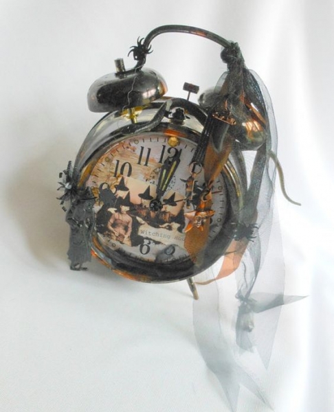 	Декупаж часов: интересные идеи для создания оригинального предмета интерьера				