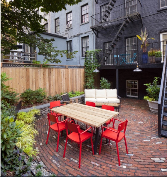 	Деревянный забор &ndash; современная дань традициям				