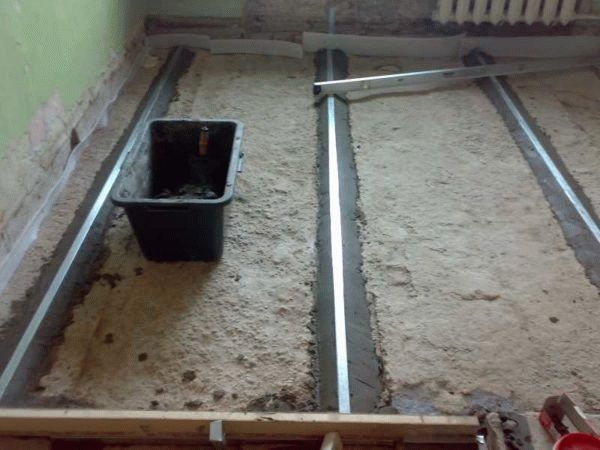 
			Как выставлять маяки на пол		