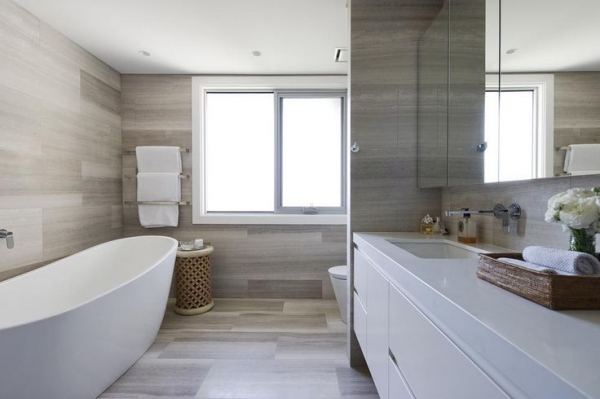 	Полотенцесушители в интерьере ванной комнаты: совмещаем красоту и практичность				