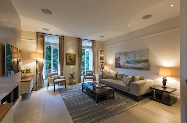 	Шторы для гостиной &ndash; актуальные идеи 2018				
